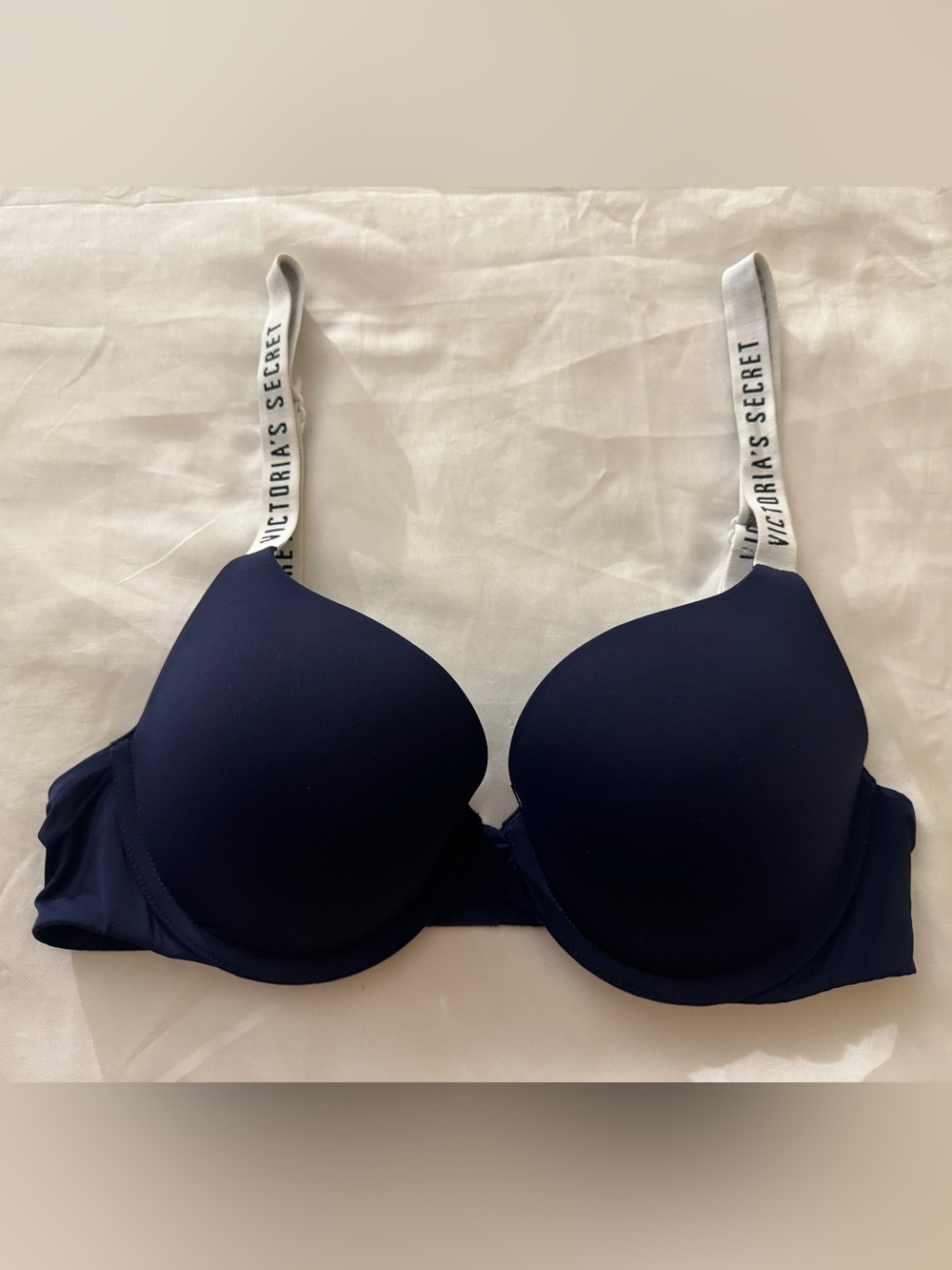 Victoria's Secret Navy Molded T-Shirt Bra with Logo Straps